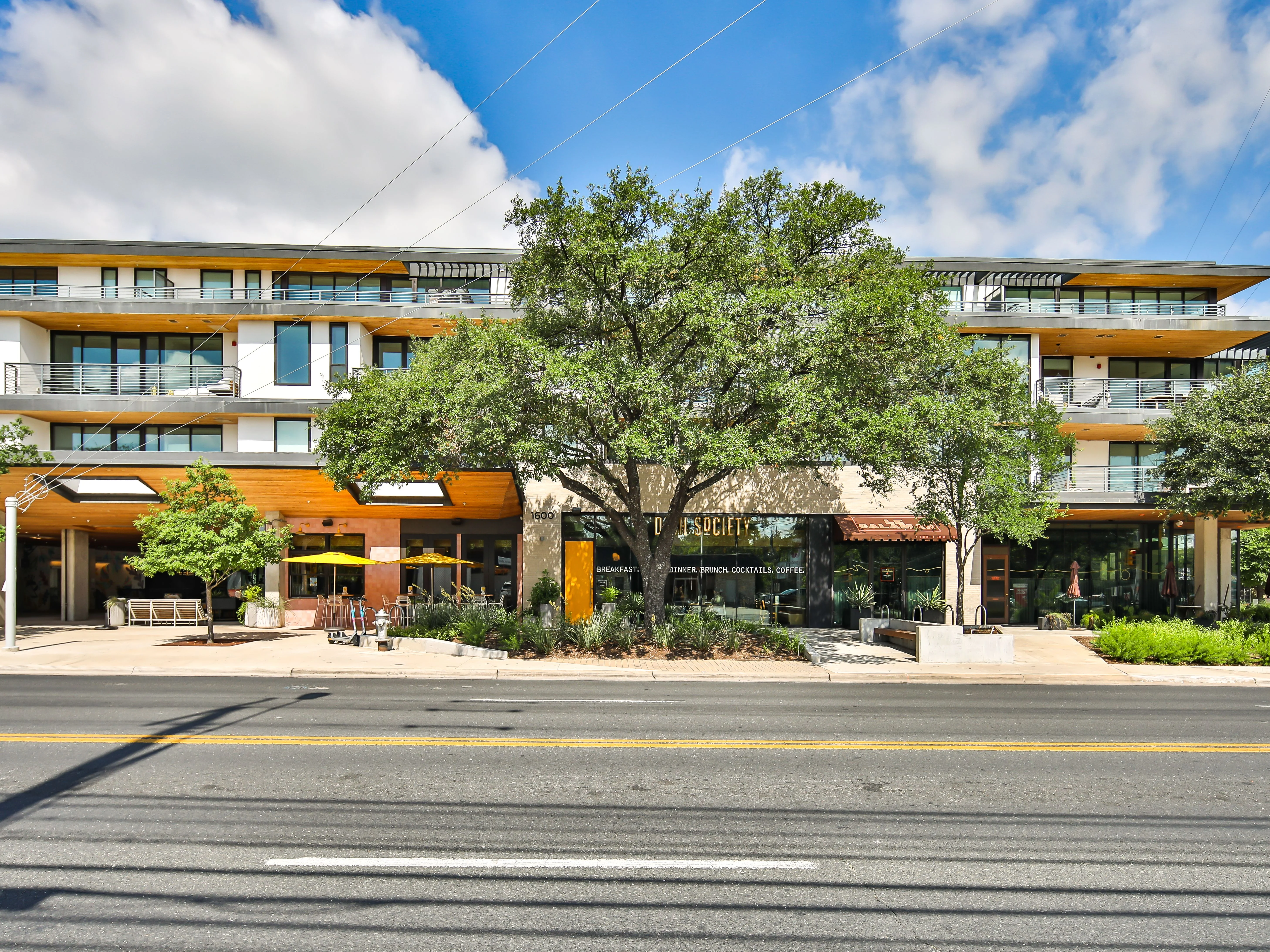Retail Business for Sale in Austin, TX, photo 2 of 8