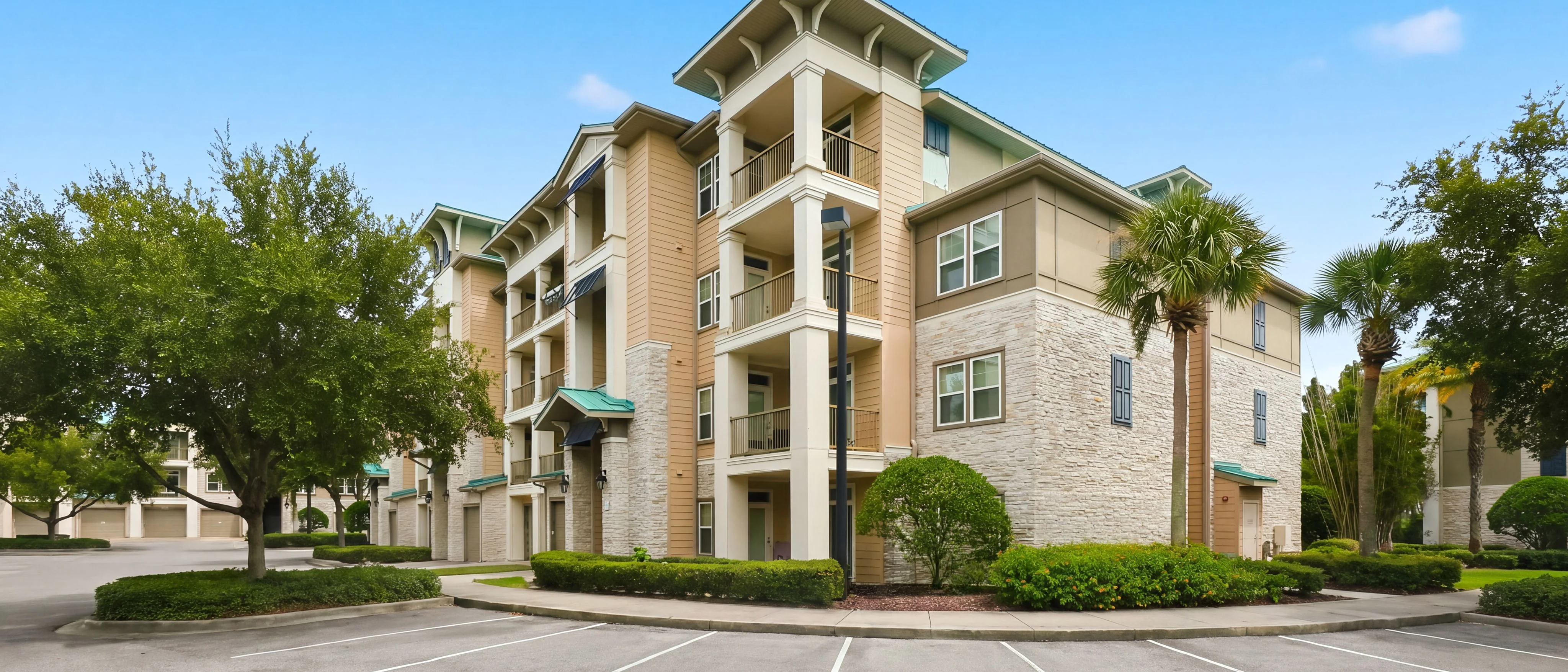 Sea Isle — Sale in Orlando, FL, photo 4 of 8
