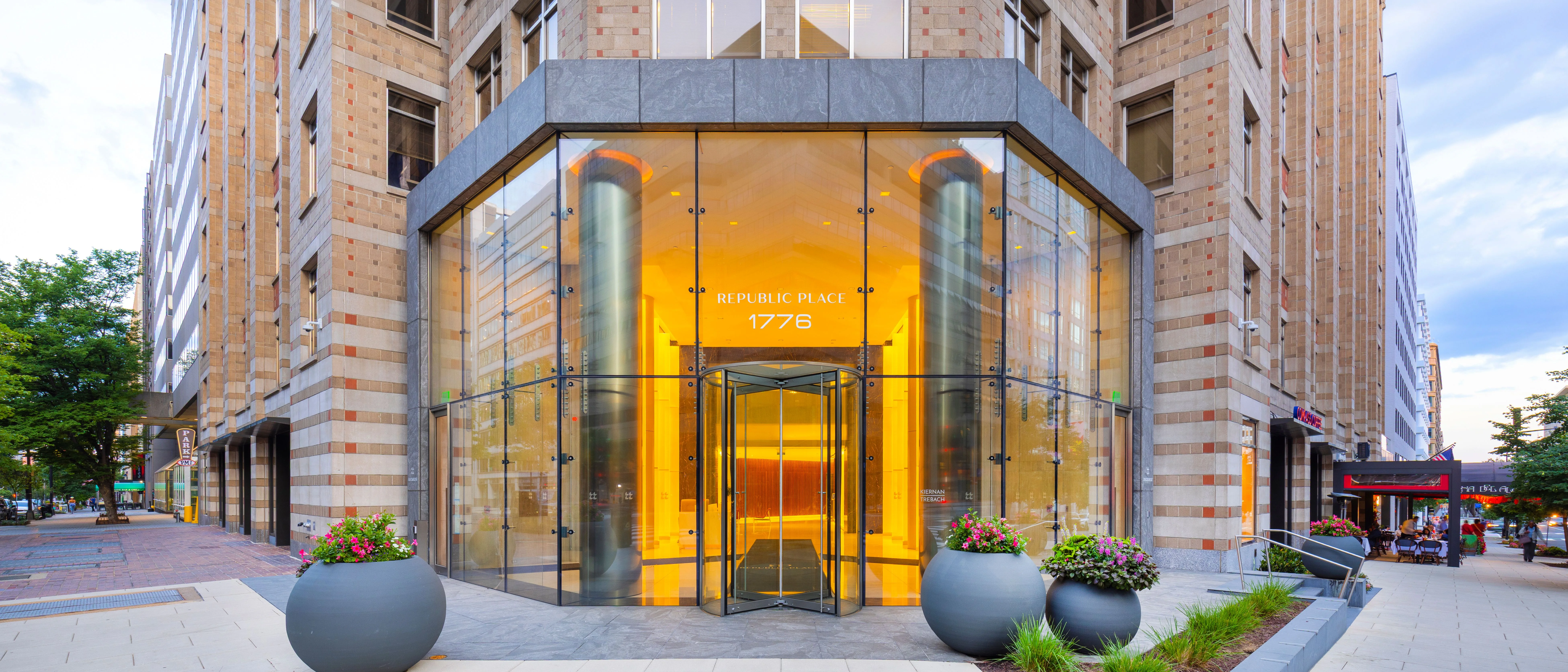 1776 Eye Street — Sale in Washington, DC, photo 4 of 8