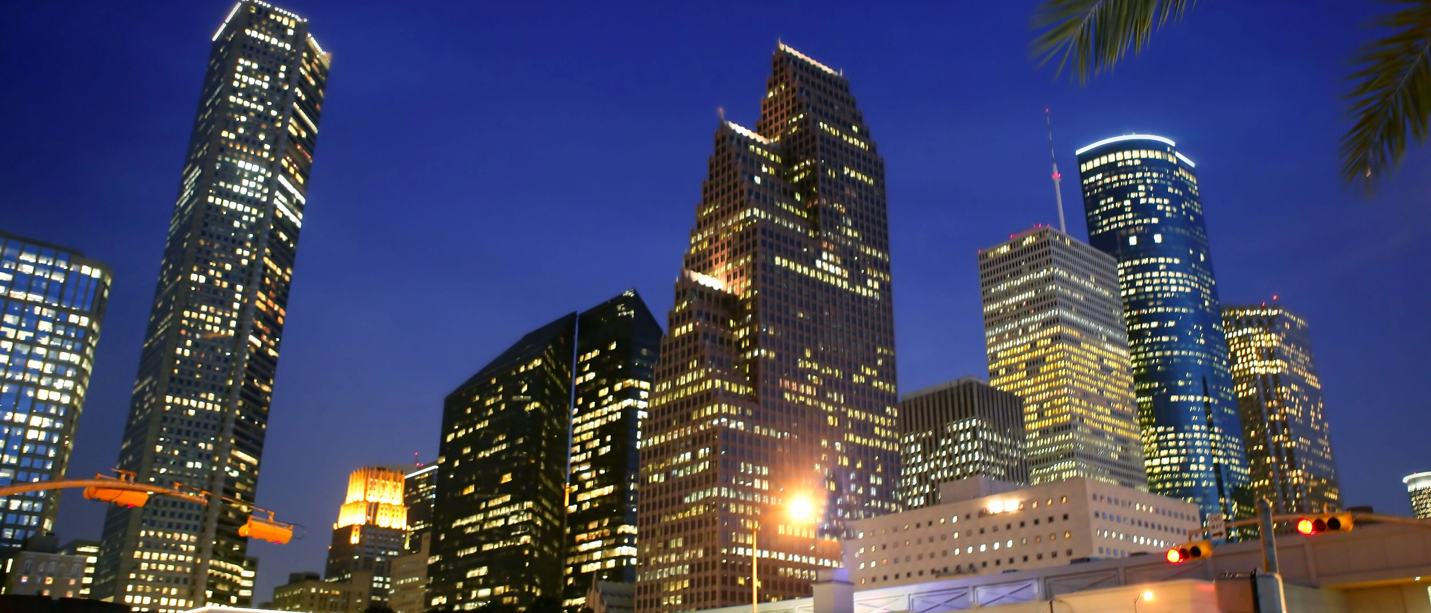 $13.1 Million Performing Medical Office Loan |… — Sale in Houston, TX, photo 2 of 5