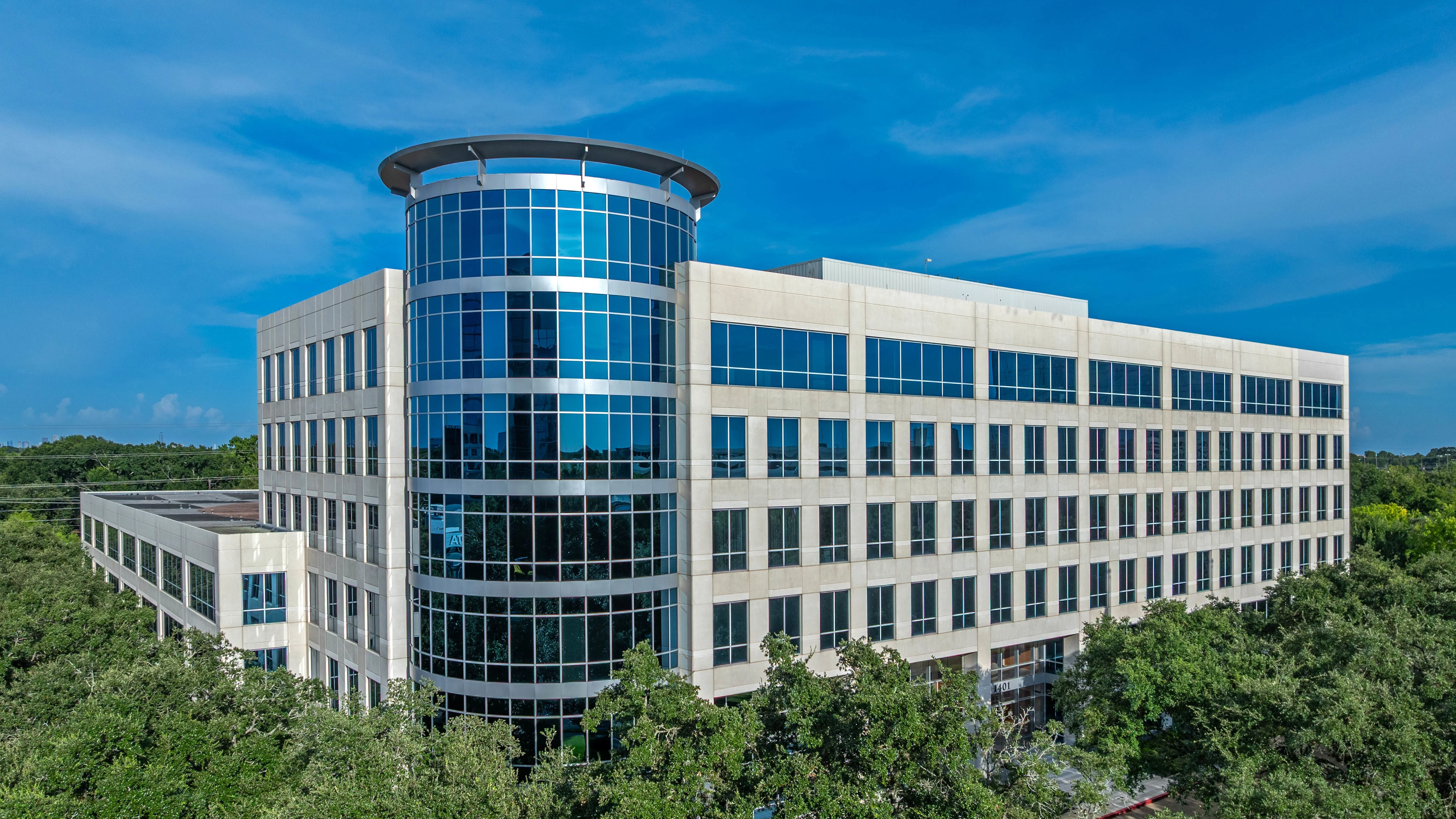 $13.1 Million Performing Medical Office Loan |… — Sale in Houston, TX, photo 4 of 5