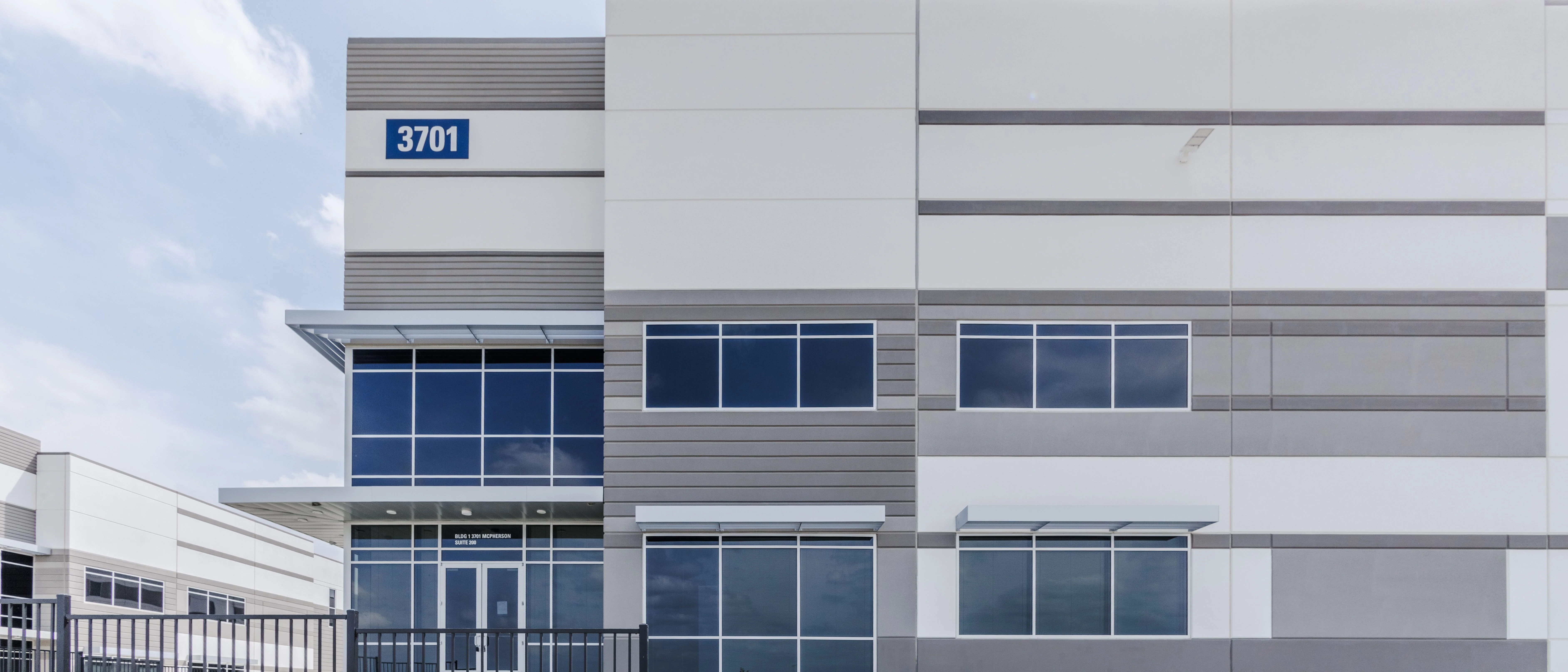 Ironhead Commerce Center Building 1 — Sale in Northlake, TX, photo 4 of 8