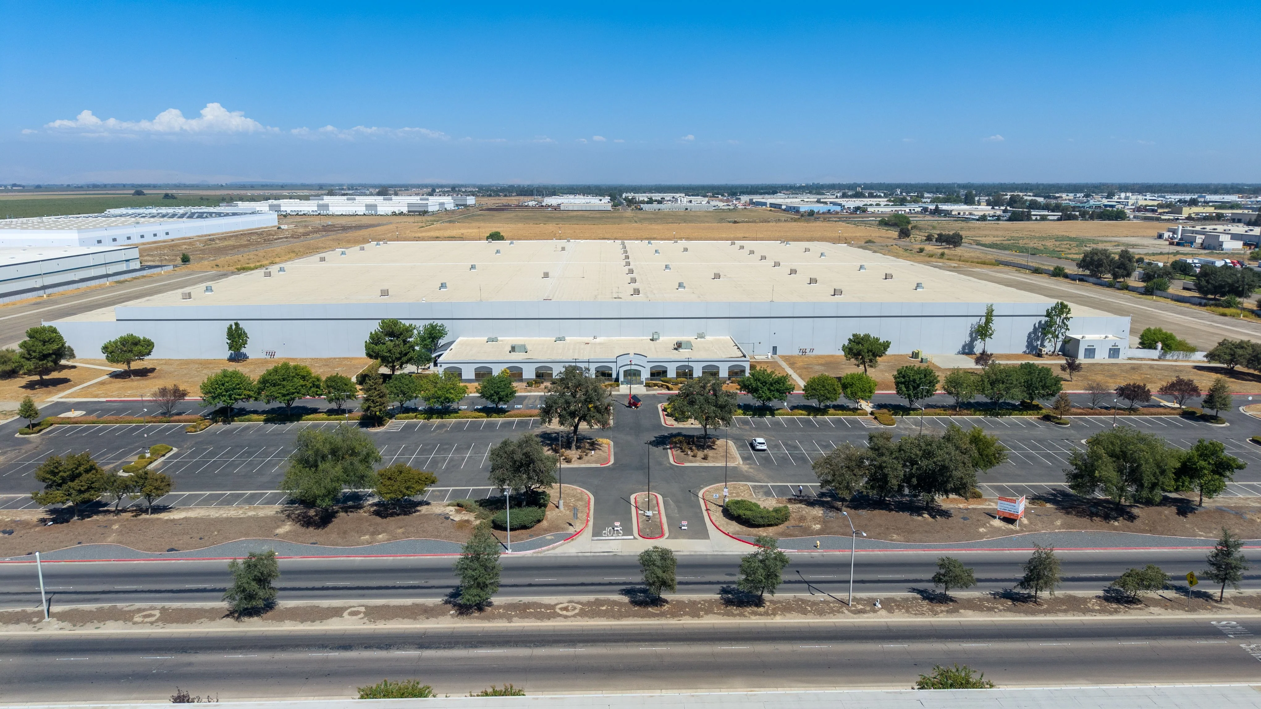 2500 N Plaza Drive (Visalia, CA) — Sale in Visalia, CA, photo 7 of 8