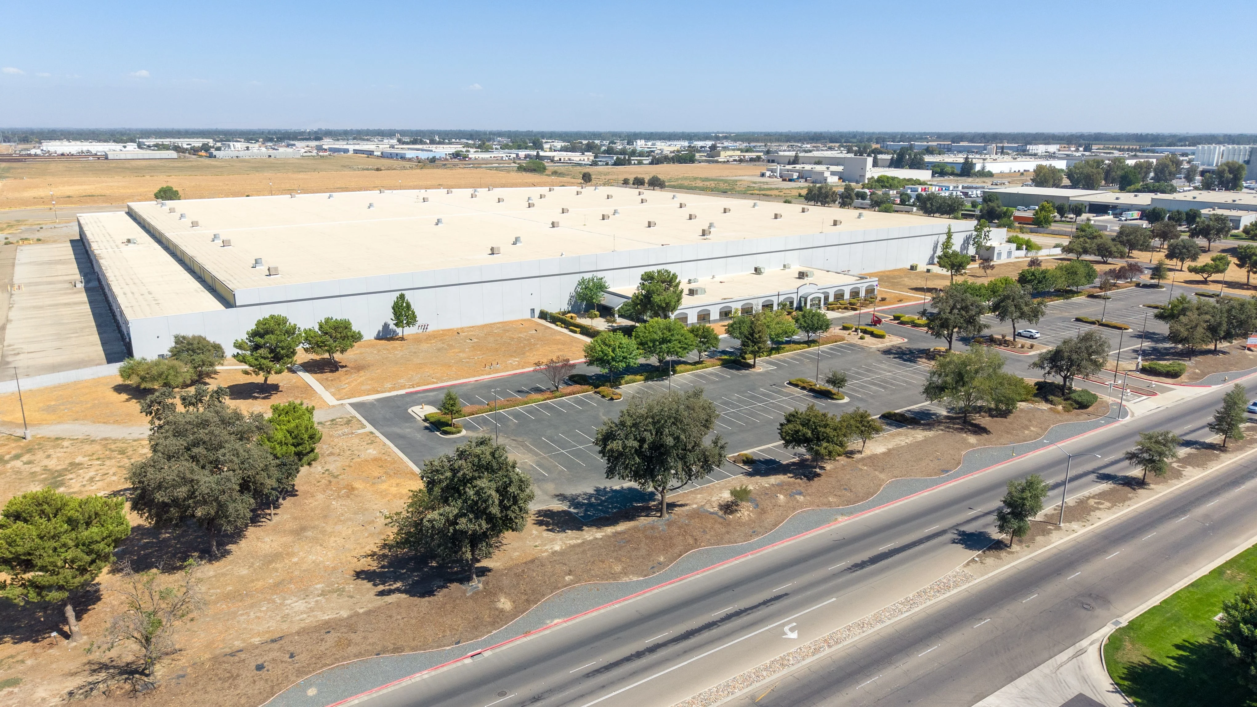 2500 N Plaza Drive (Visalia, CA) — Sale in Visalia, CA, photo 8 of 8