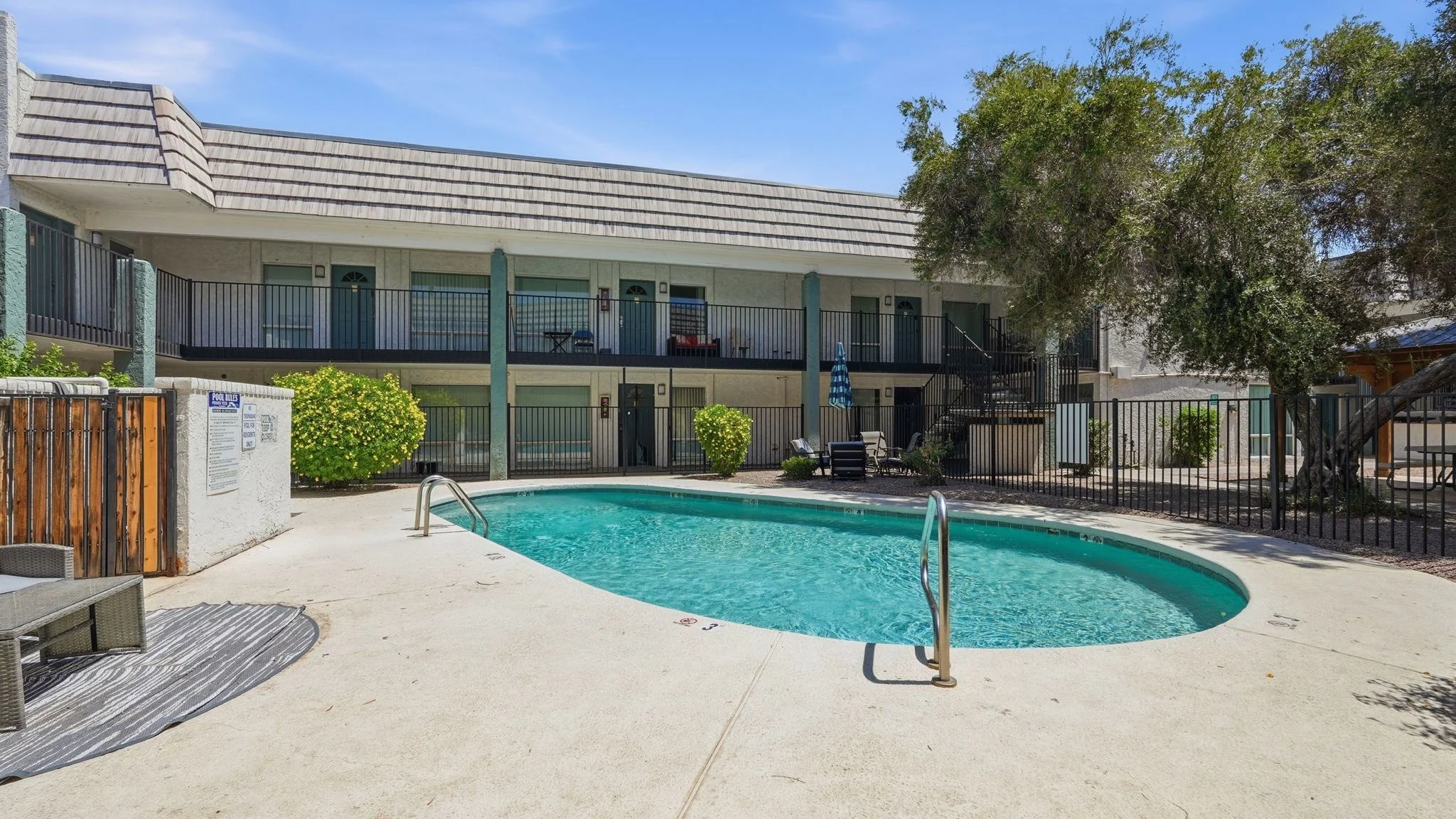 Mountain View Apartments — Sale in Mesa, AZ, photo 7 of 8