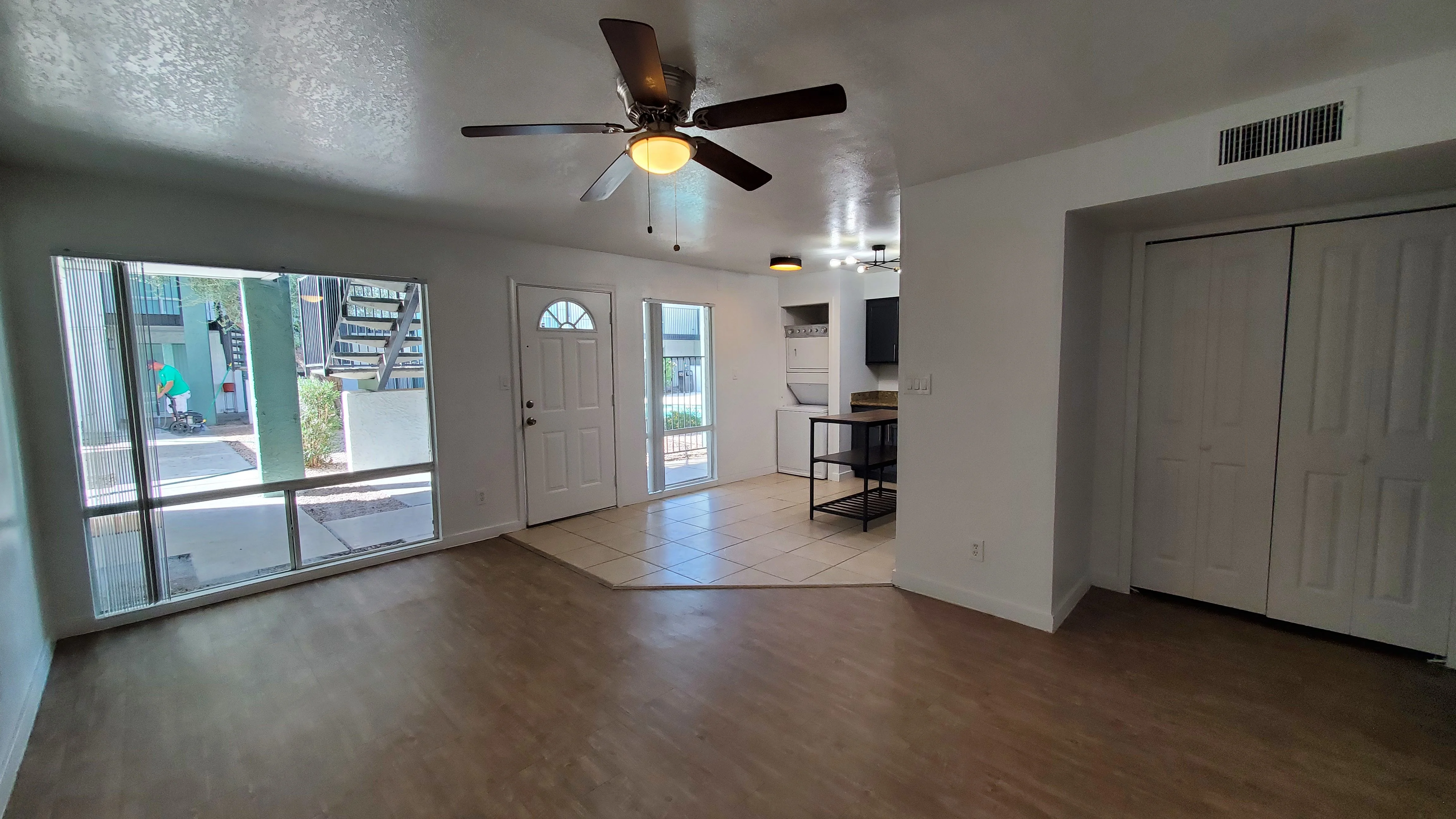 Mountain View Apartments — Sale in Mesa, AZ, photo 8 of 8