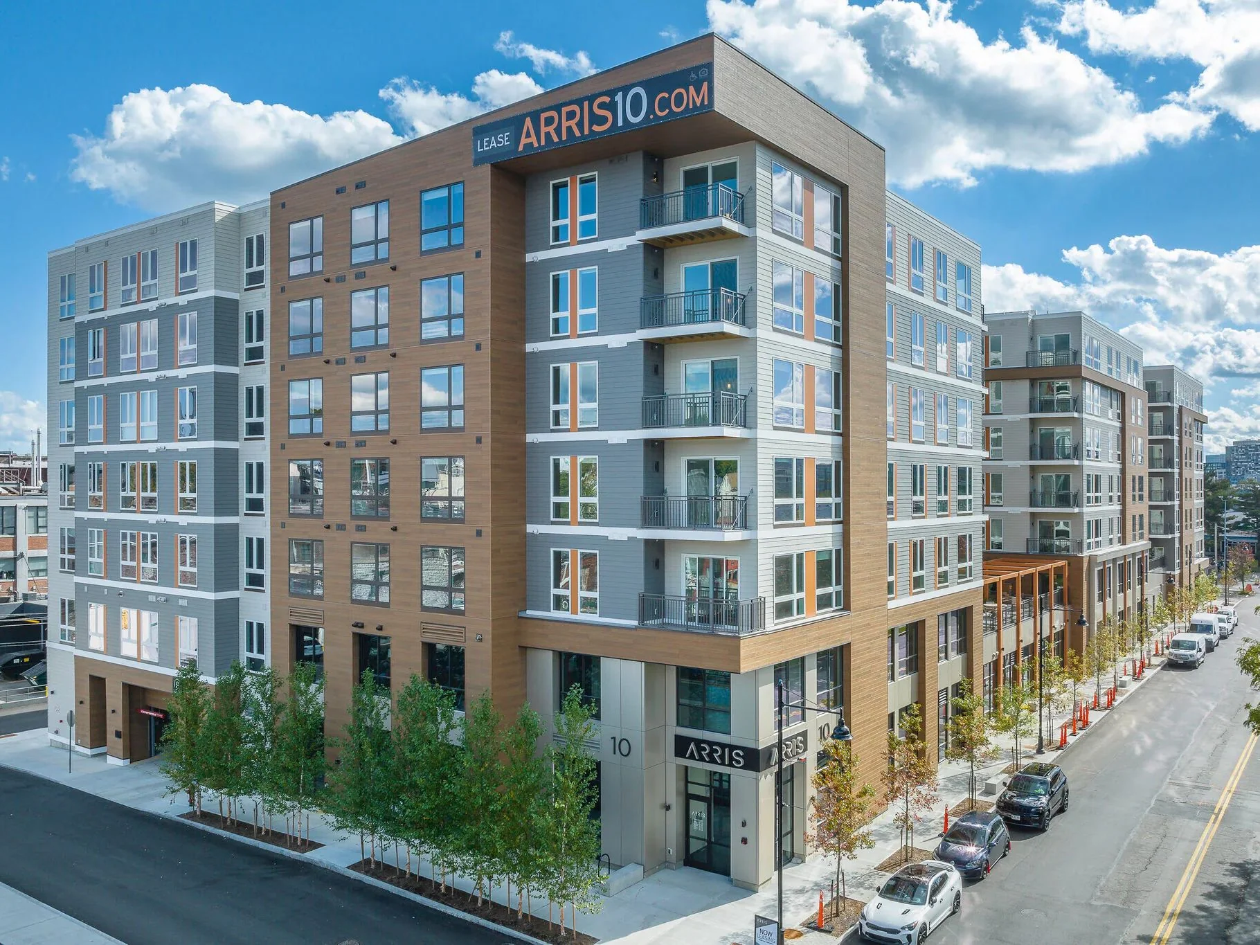 Multifamily Property for Sale in Somerville, MA, photo 2 of 8