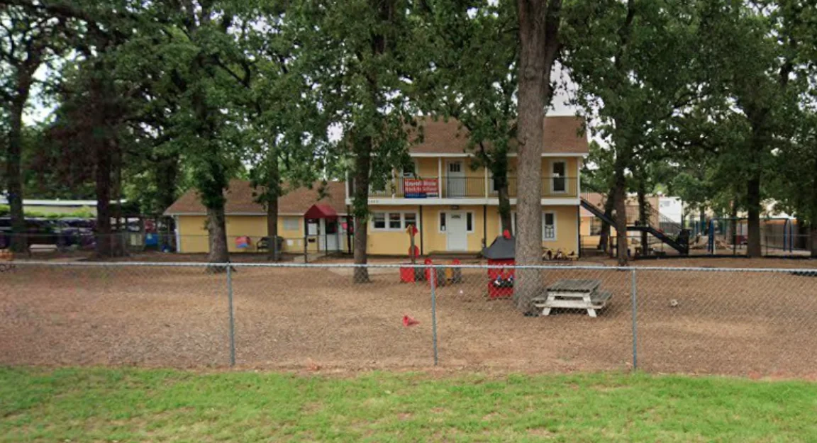 Childtime Learning Center — Lease in Arlington, TX, photo 1 of 4