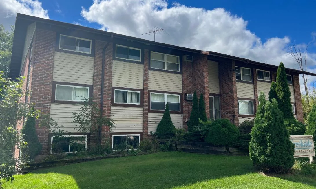 Creekside Apartments — Sale in Kewaskum, WI, photo 3 of 4