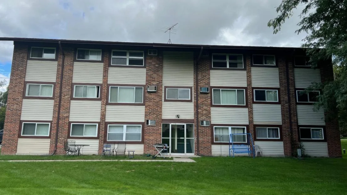 Creekside Apartments — Sale in Kewaskum, WI, photo 4 of 4