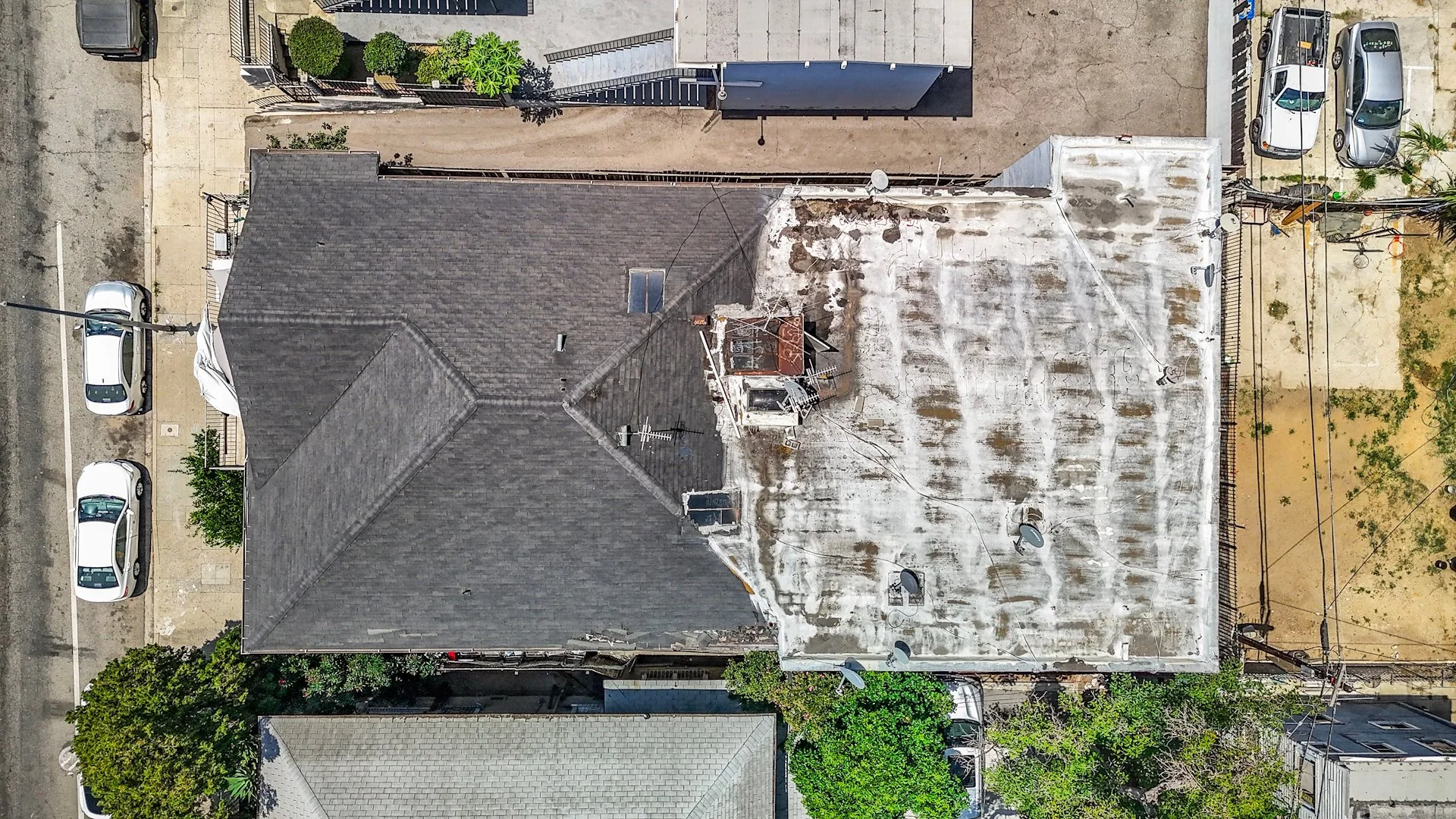 1247 W 8th St — Sale in Los Angeles, CA, photo 2 of 5