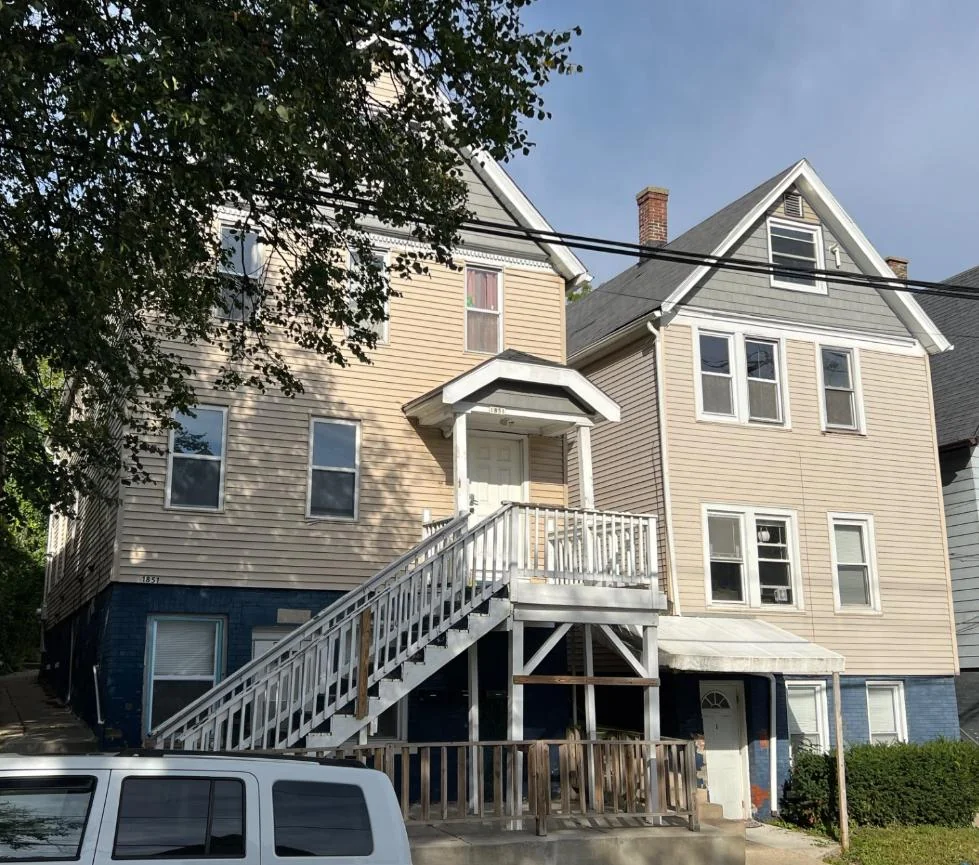 1851-1853-1855 N. Humboldt Avenue — Sale in Milwaukee, WI, photo 3 of 4