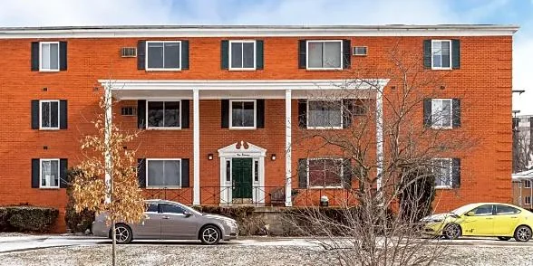 Central Superior — Sale in Dayton, OH, photo 1 of 8