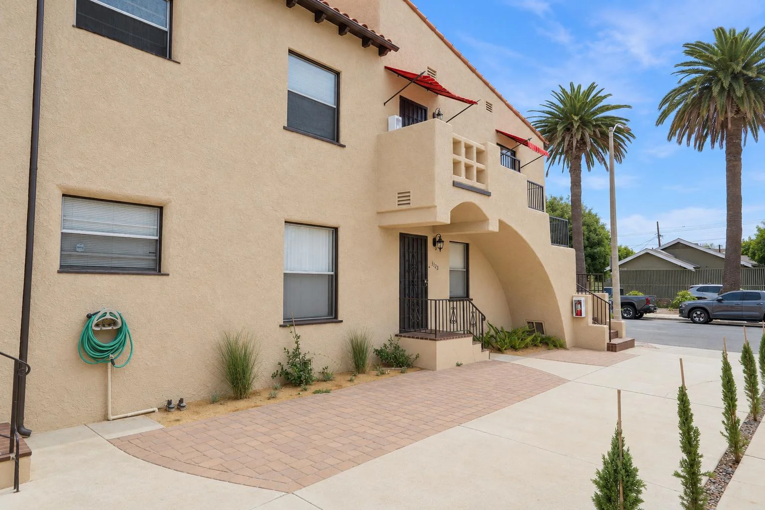 Casa Valencia — Sale in Long Beach, CA, photo 5 of 6
