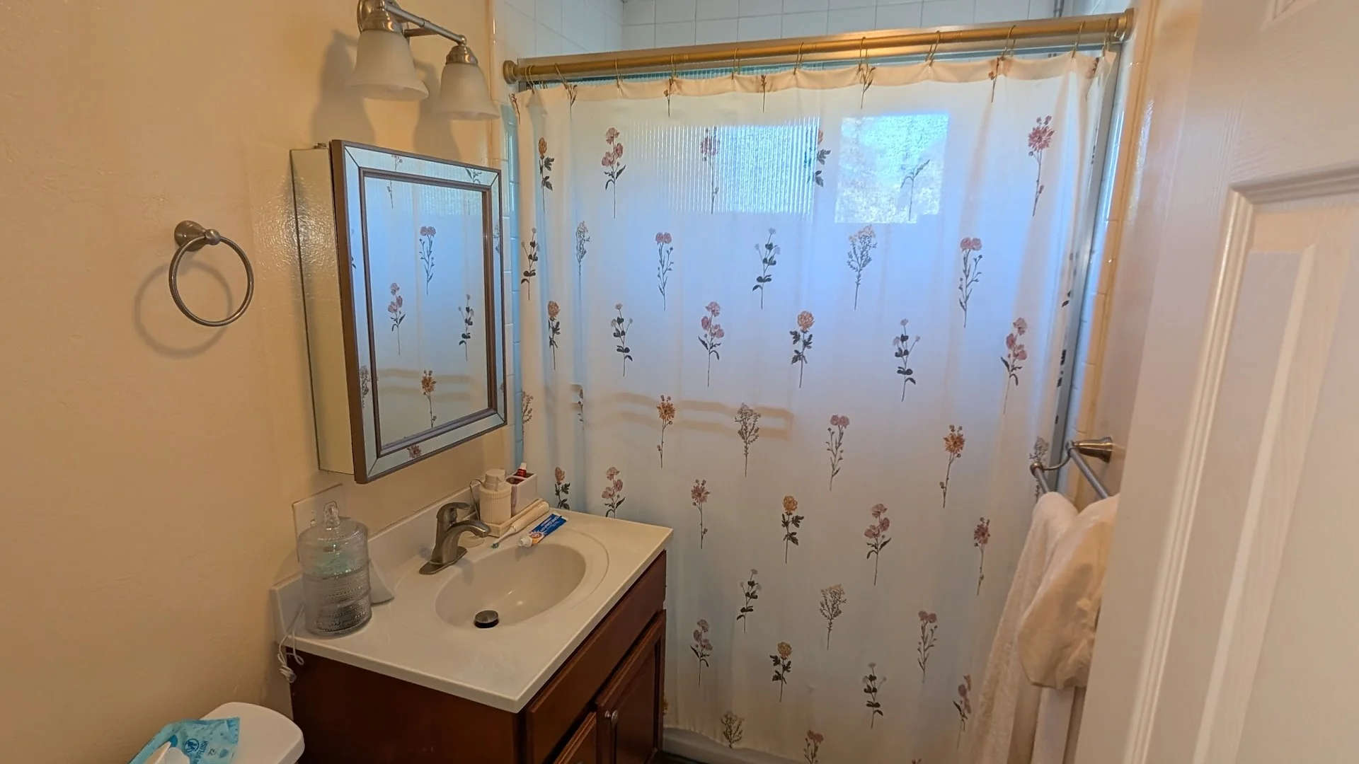 Townhouse Apartments — Sale in Santa Rosa, CA, photo 4 of 6