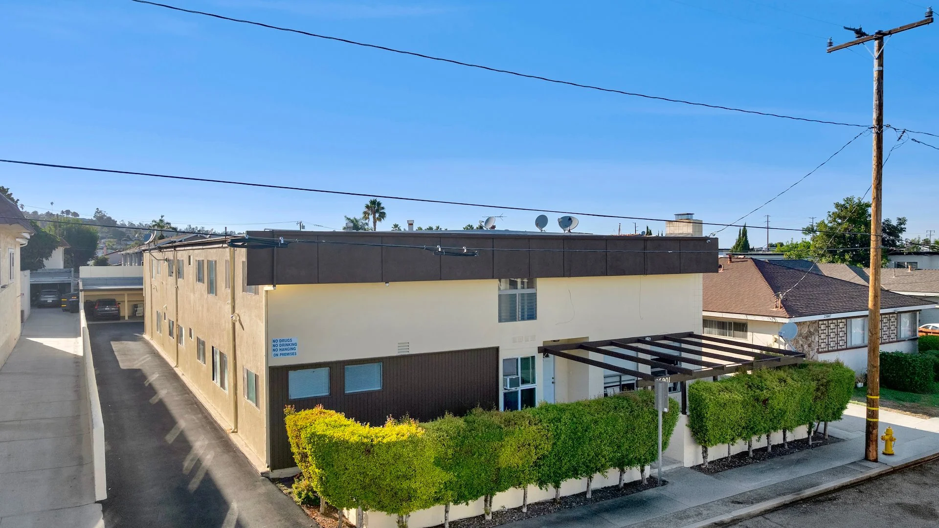 25901 Viana Ave — Sale in Lomita, CA, photo 1 of 8