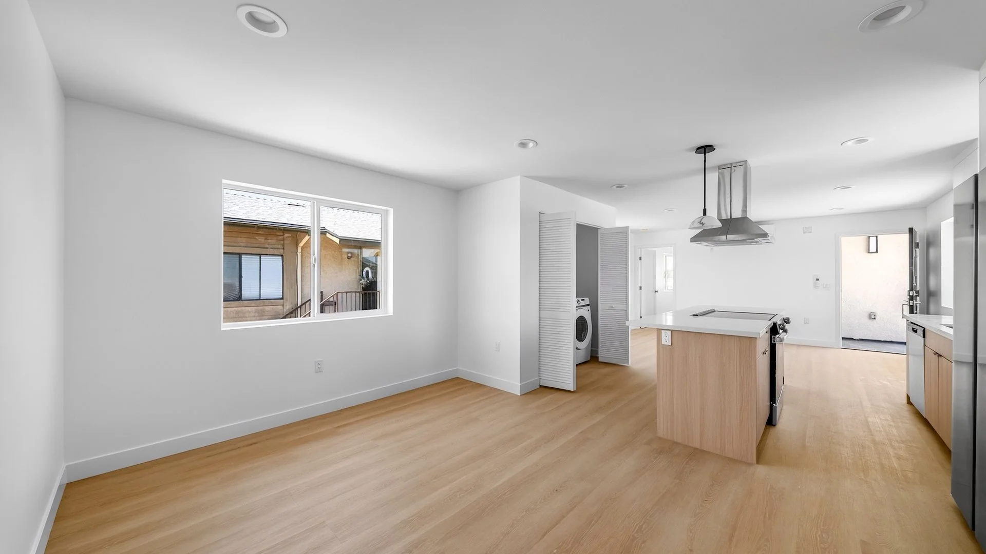 776 W Wilson St — Sale in Costa Mesa, CA, photo 6 of 6