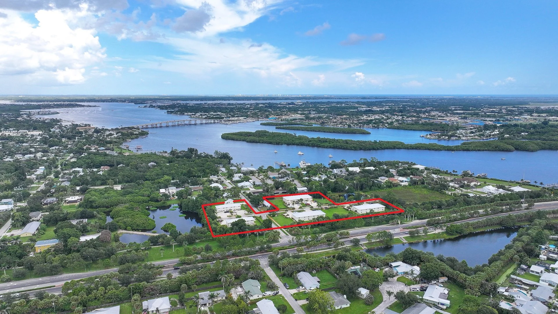 Palm City Apartments — Sale in Palm City, FL, photo 1 of 2