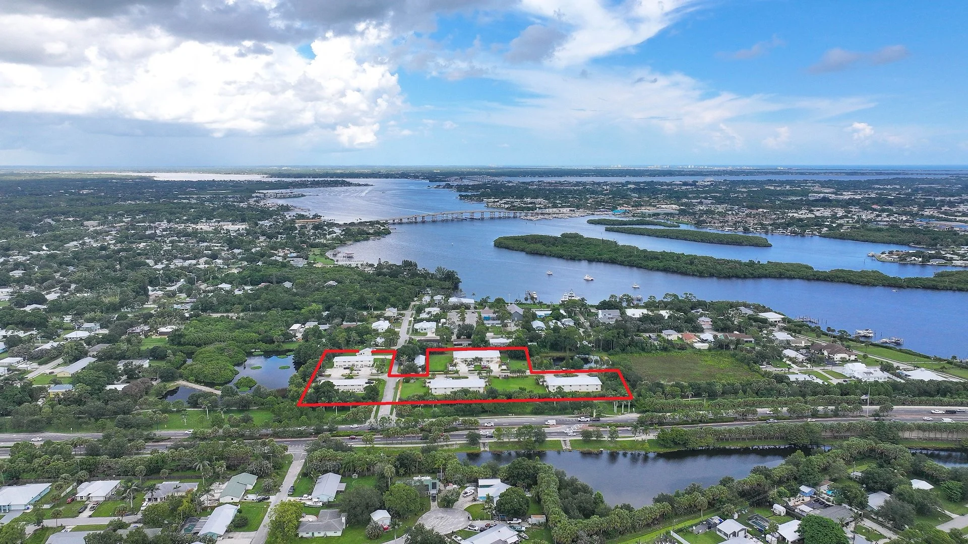 Palm City Apartments — Sale in Palm City, FL, photo 2 of 2