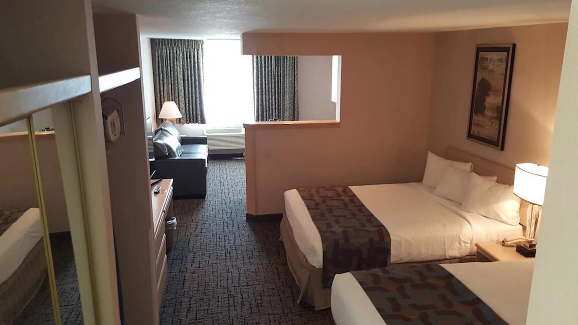 Shilo Inns Elko — Sale in Elko, NV, photo 2 of 6