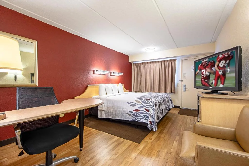 Red Roof Inn Florence — Sale in Florence, SC, photo 5 of 5
