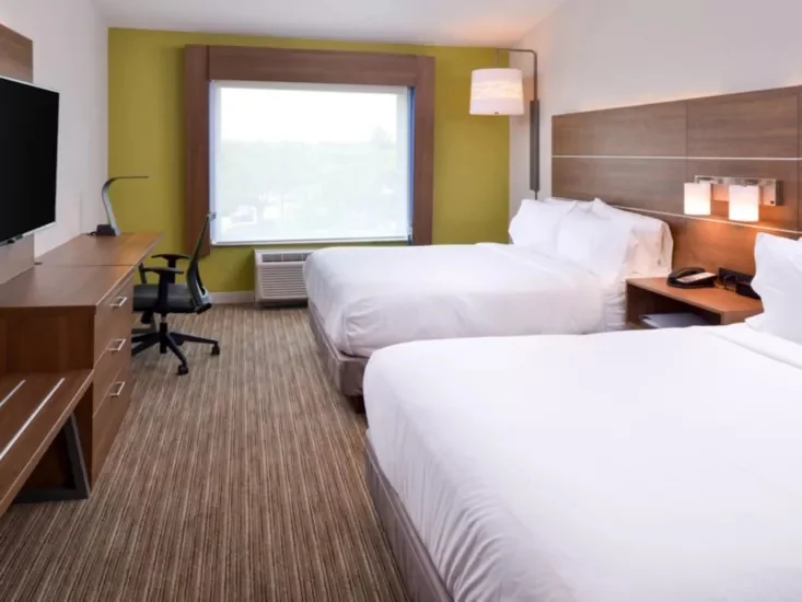 Holiday Inn Express & Suites Omaha - 120th and Maple — Sale in Omaha, NE, photo 2 of 3