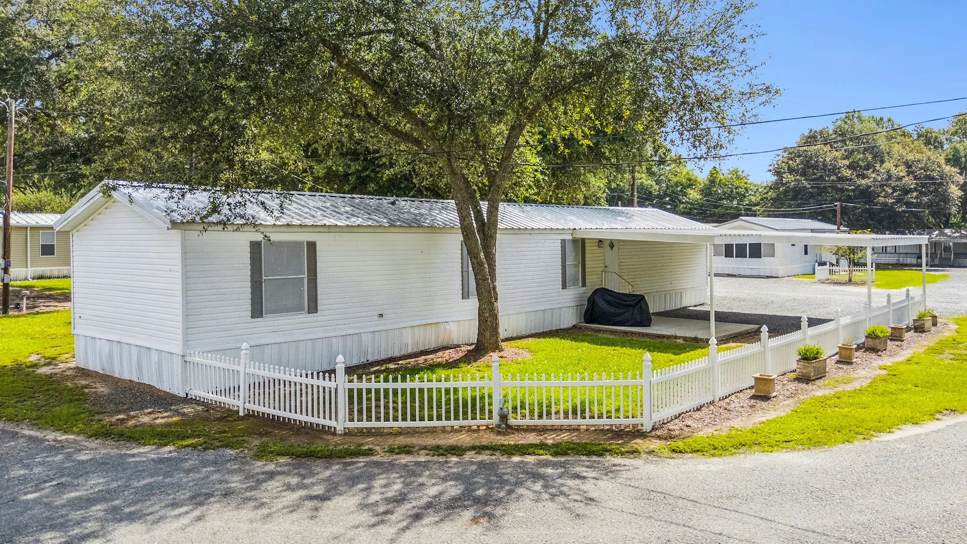 Rosepine Mobile Home Community — Sale in Rosepine, LA, photo 2 of 8