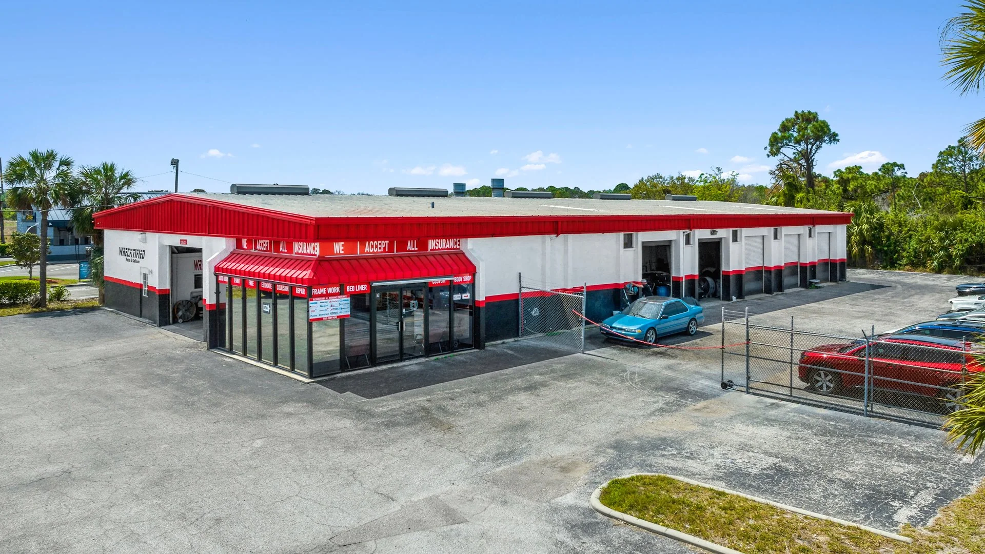 Wrecktified Auto Paint and Collision Center — Sale in Hudson, FL, photo 4 of 5
