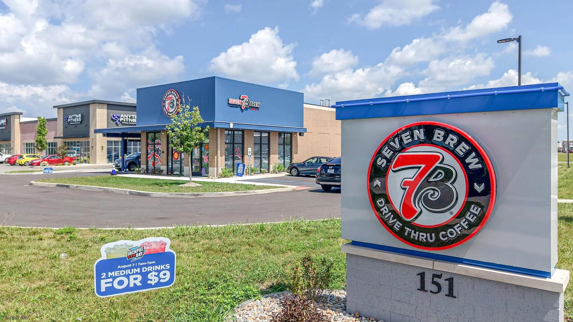 7 Brew Coffee w/ Dual Dr-Thru | 15 Yr NNN Ground… — Sale in La Porte (Northwest Indiana), IN, photo 3 of 8