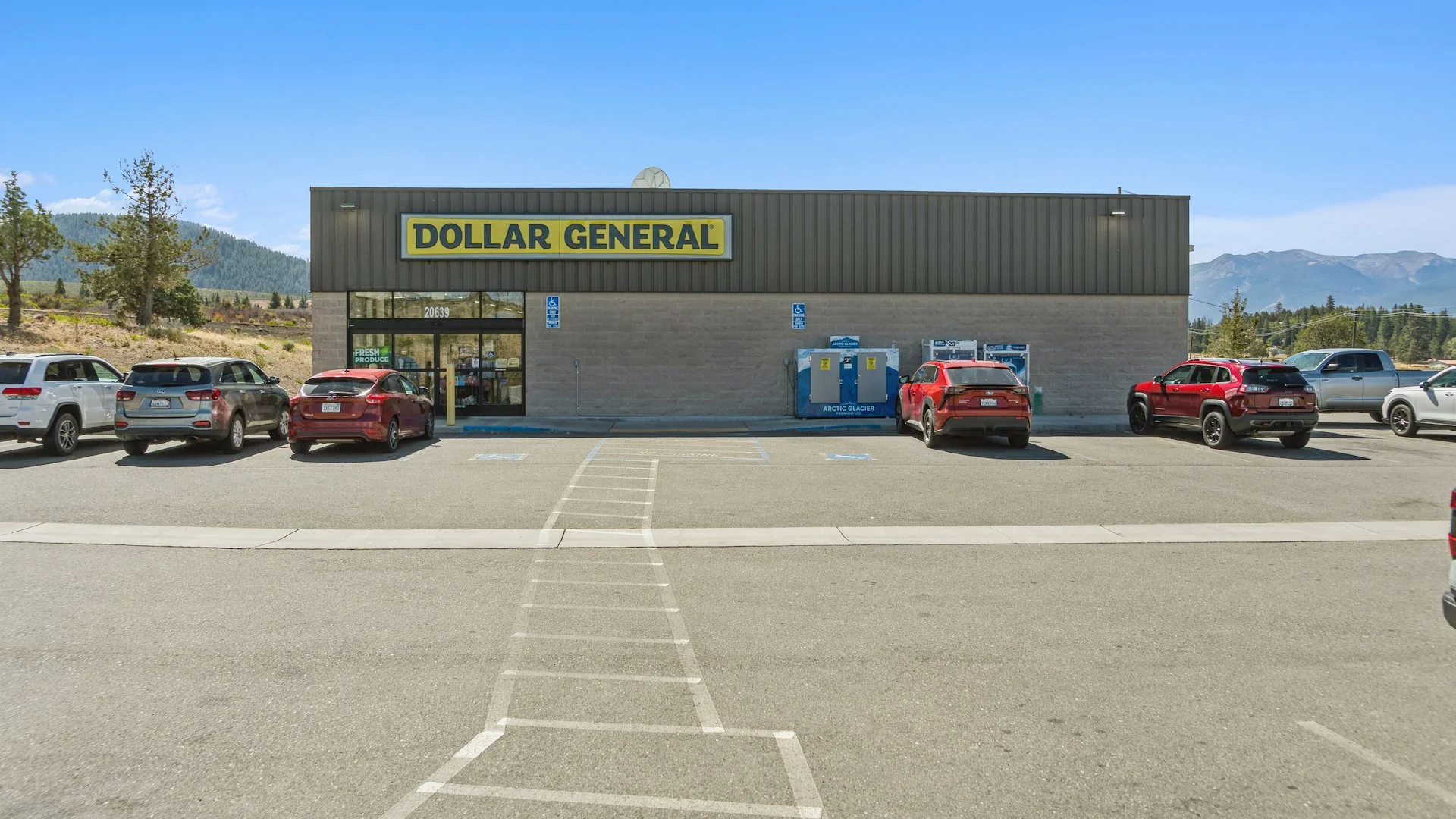 Dollar General | NNN w/ Corp Guaranty | ±10 Yrs |… — Sale in Weed, CA, photo 2 of 3