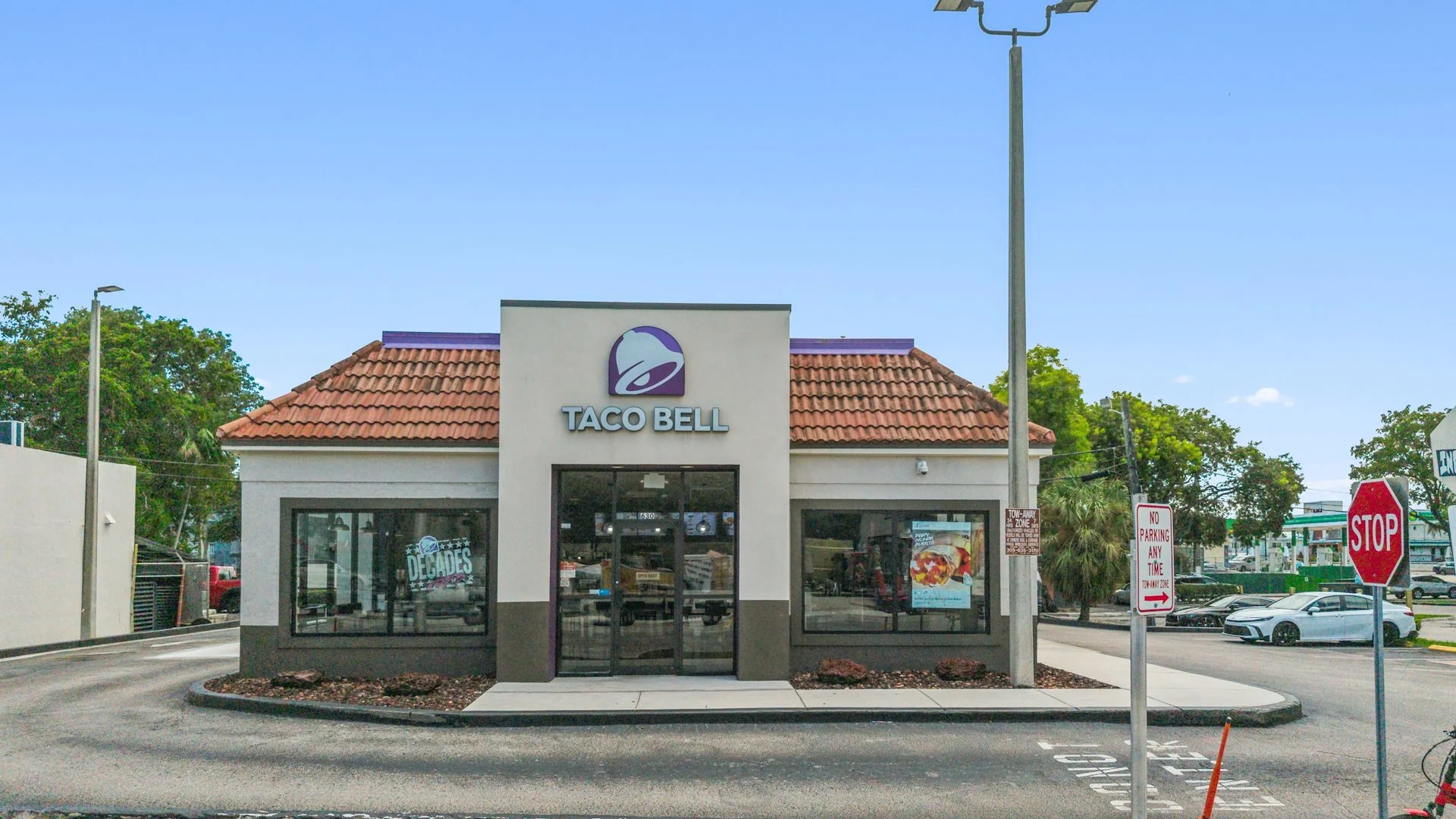 Taco Bell — Sale in Miami, FL, photo 5 of 5