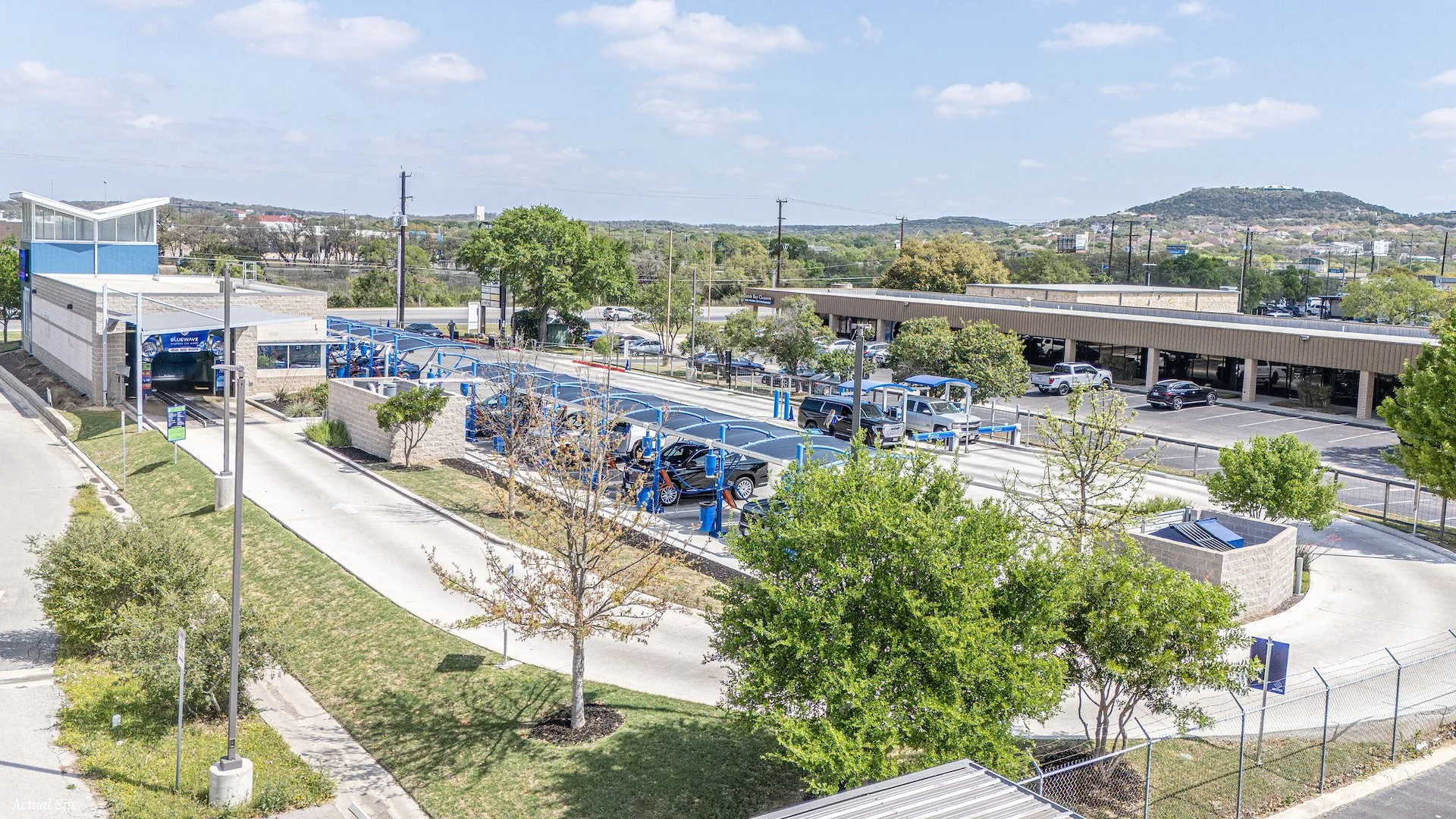 BlueWave Express Wash - #1 Texas Operator | 20Yr Abs.… — Sale in San Antonio, TX, photo 4 of 8