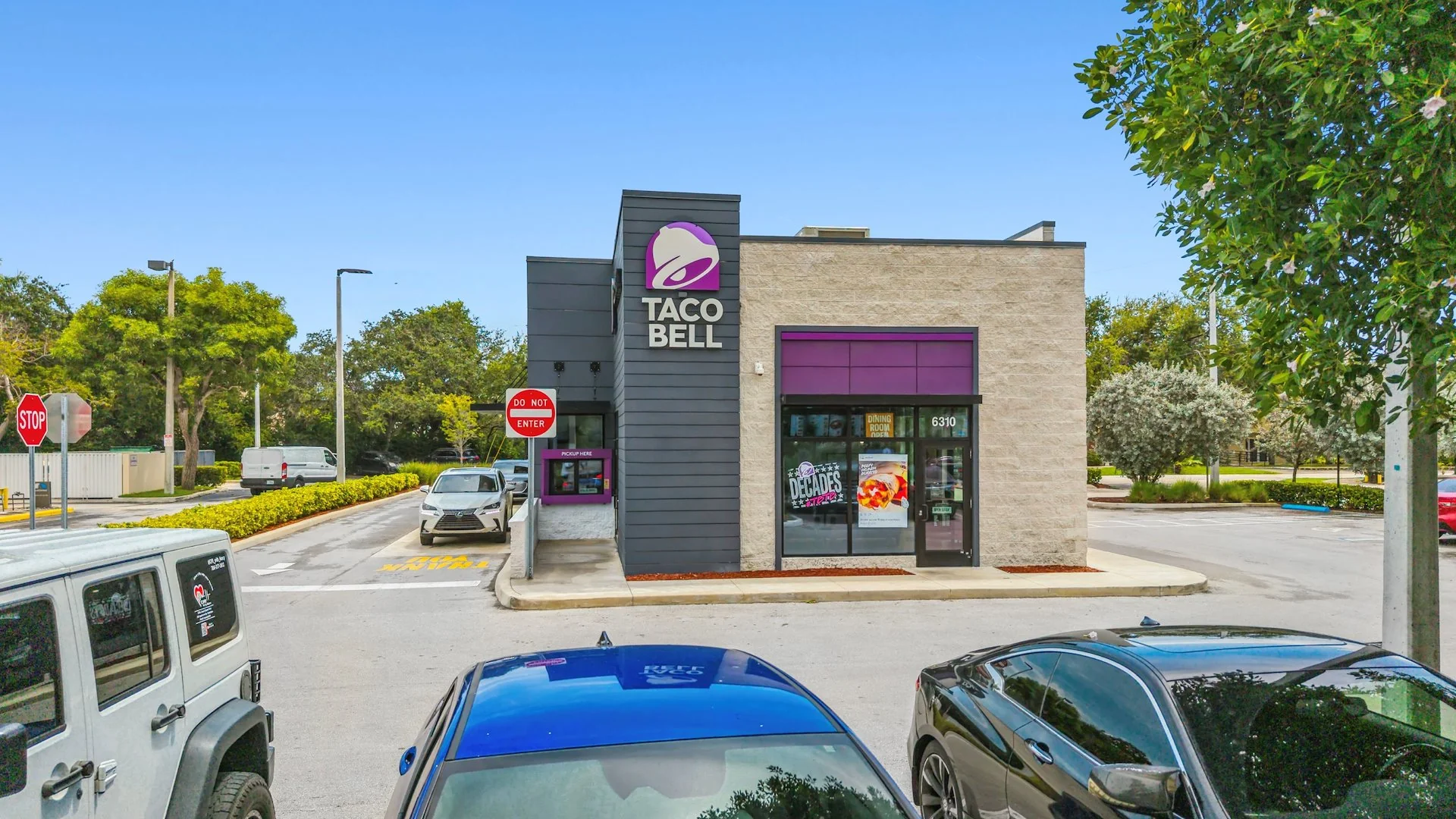 Taco Bell — Sale in Miami, FL, photo 4 of 5