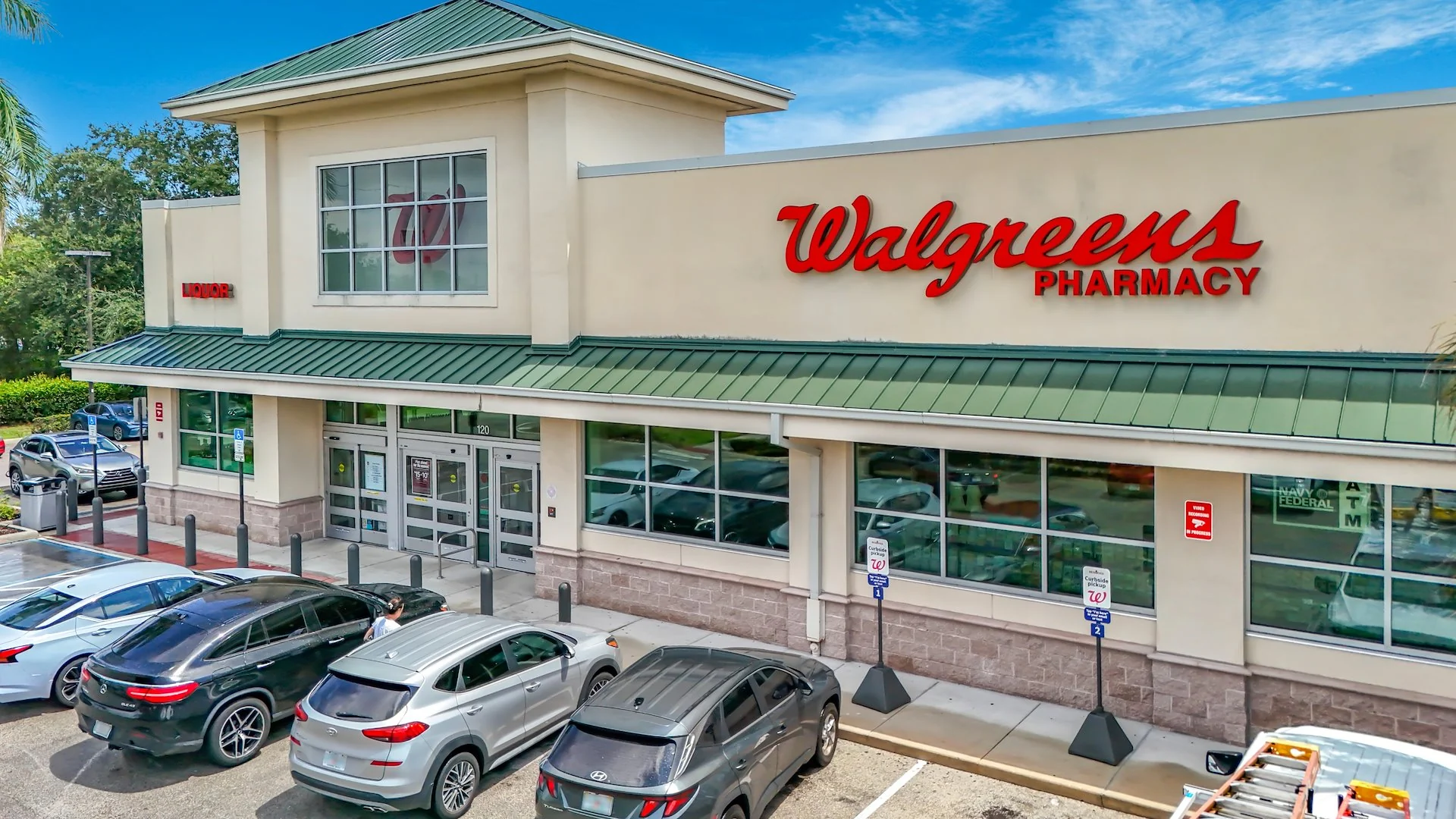 Walgreens — Sale in Deerfield Beach, FL, photo 1 of 2