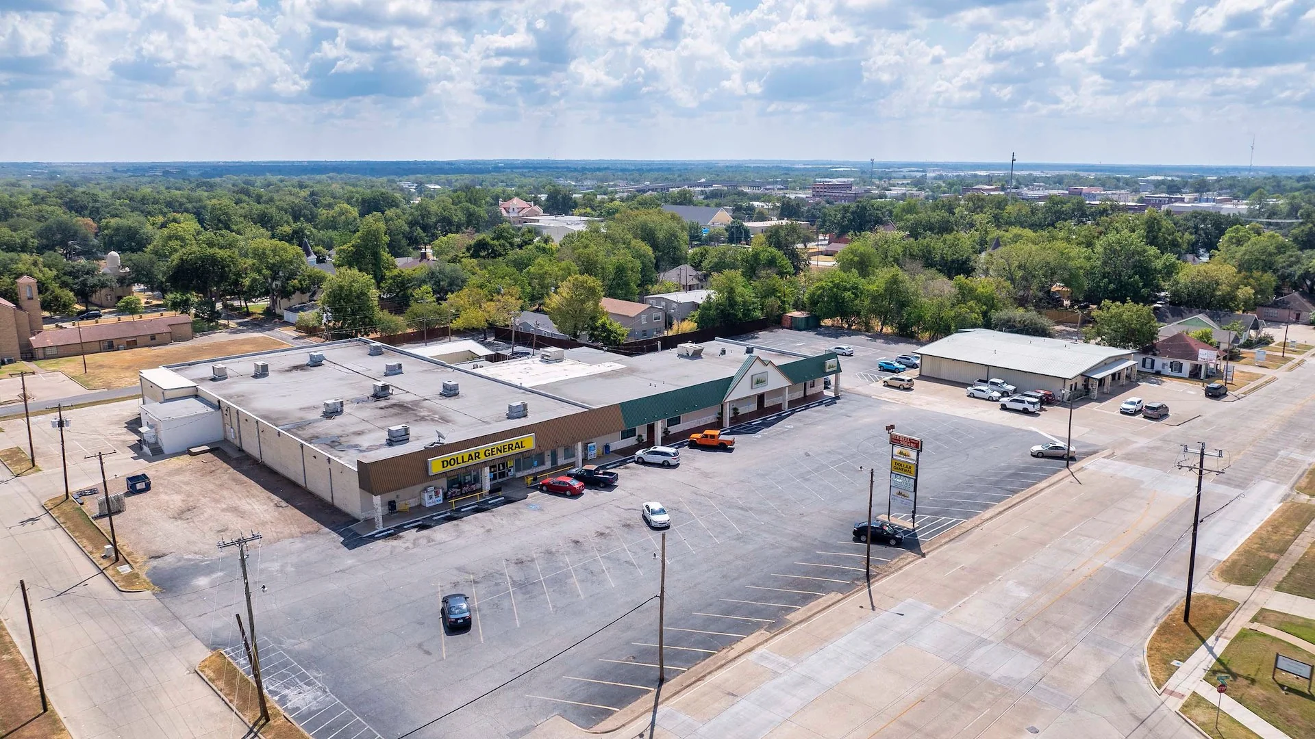 Terrell Square — Sale in Terrell, TX, photo 2 of 7