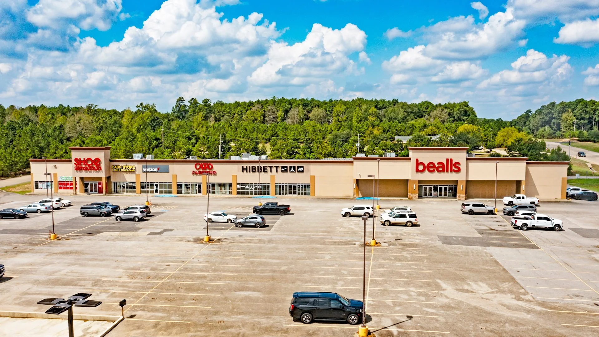 Center Marketplace — Sale in Center, TX, photo 2 of 5