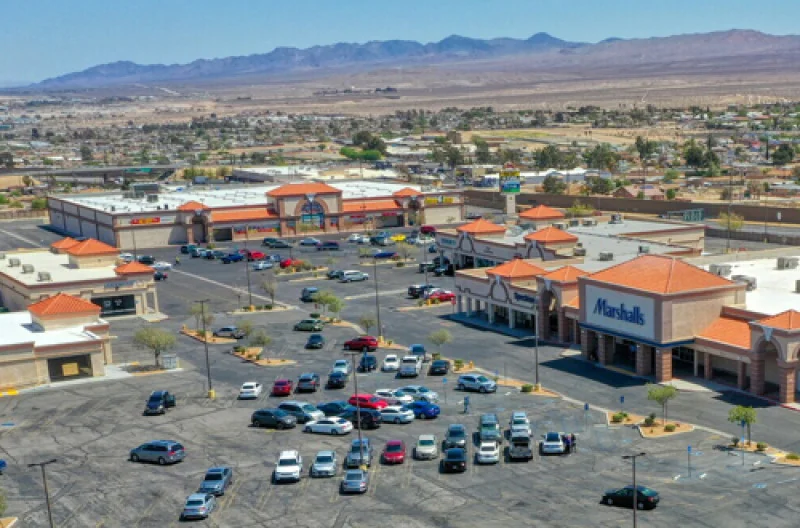 Cardenas Anchored Center — Sale in Victorville, CA, photo 1 of 3