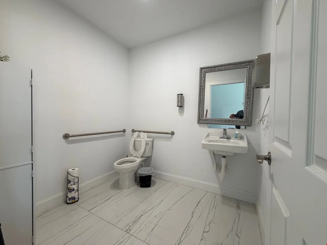 2134 & 2174 NW Commerce Lakes Dr — Sale in Port St. Lucie, FL, photo 5 of 8