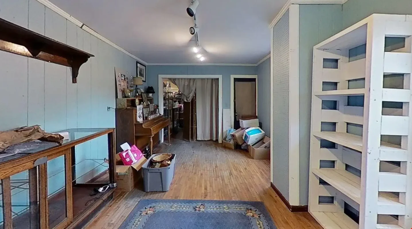 207 N Main St - Mason — Sale in Mason, MI, photo 3 of 8