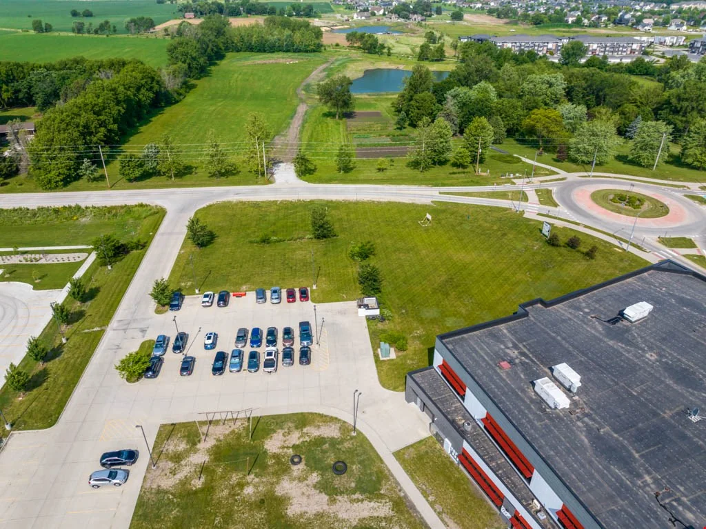 3610 University Blvd — Sale in Ames, IA, photo 4 of 8