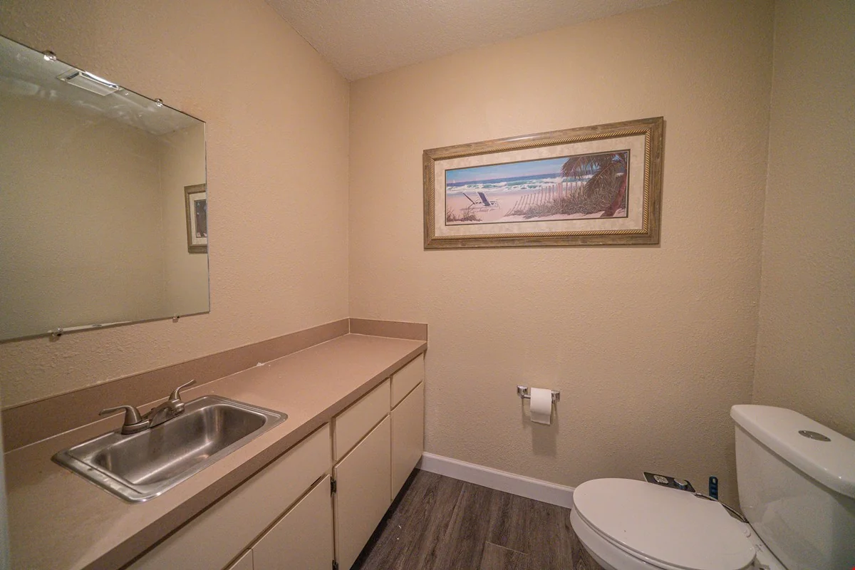 795 CRESTVIEW CIR NW — Sale in Port Charlotte, FL, photo 5 of 8