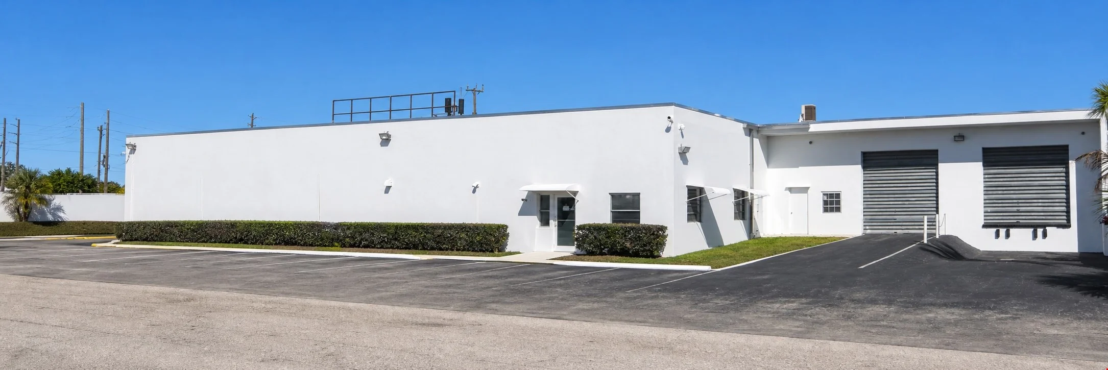 245 SW 33 St., Fort Lauderdale — Lease in Fort Lauderdale, FL, photo 2 of 4