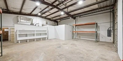 130 Grand Avenue, #100, Bacliff, TX 77518 — Sale in Bacliff, TX, photo 6 of 8