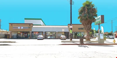 Signalized Corner Shopping Center — Sale in Los Angeles, CA, photo 1 of 4