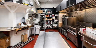 49 E. Cermak Rd — Lease in Chicago, IL, photo 6 of 8