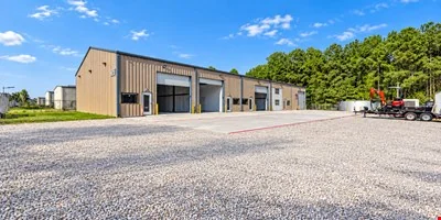31588 Industrial Park Dr, Pinehurst, TX 77362 — Lease in Pinehurst, TX, photo 4 of 8