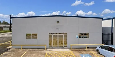 527 Michigan Street, Building B, South Houston, TX… — Lease in South Houston, TX, photo 1 of 8