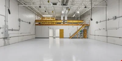 Industrial flex Space for Lease in Newburyport… — Lease in Newburyport, MA, photo 1 of 8