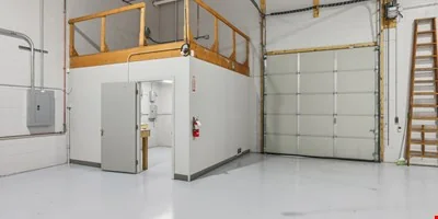 Industrial flex Space for Lease in Newburyport… — Lease in Newburyport, MA, photo 6 of 8
