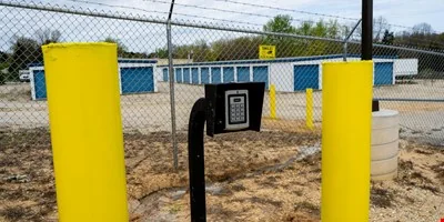 4687 US 50, Leslie, MO, United Self Storage — Lease in Leslie, MO, photo 2 of 7